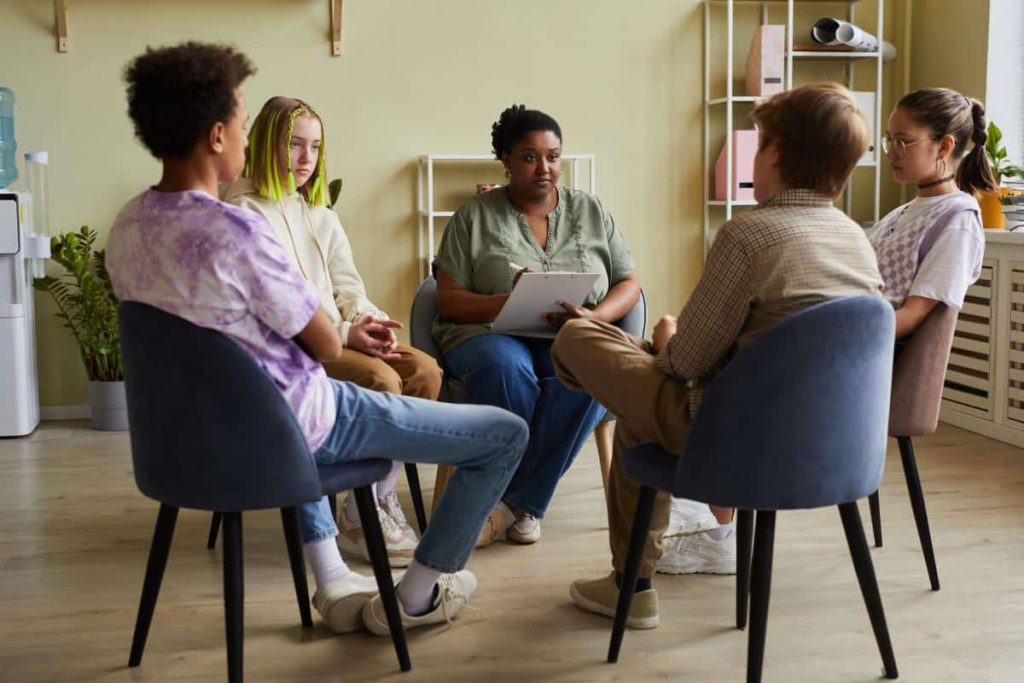 Group therapy in San Mateo mental health clinic
