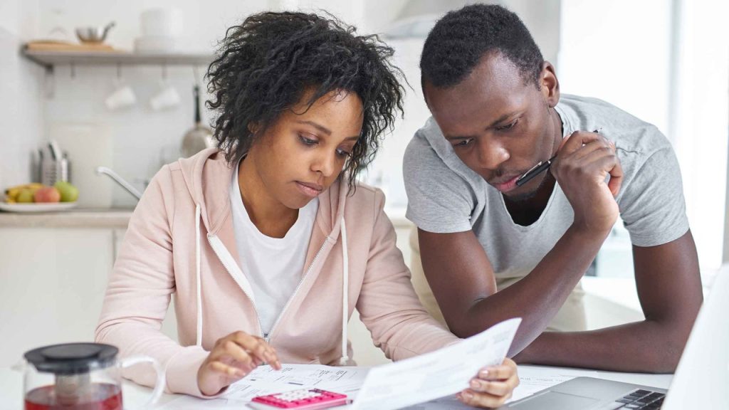 couple looking for mental health rehab